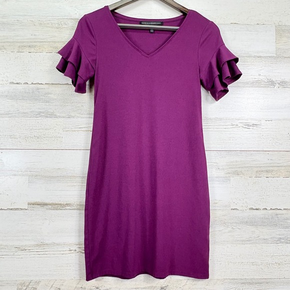 White House Black Market Dresses & Skirts - White House Black Market Plum Purple Ruffle Sleeve V Neck Shift‎ Dress XXS